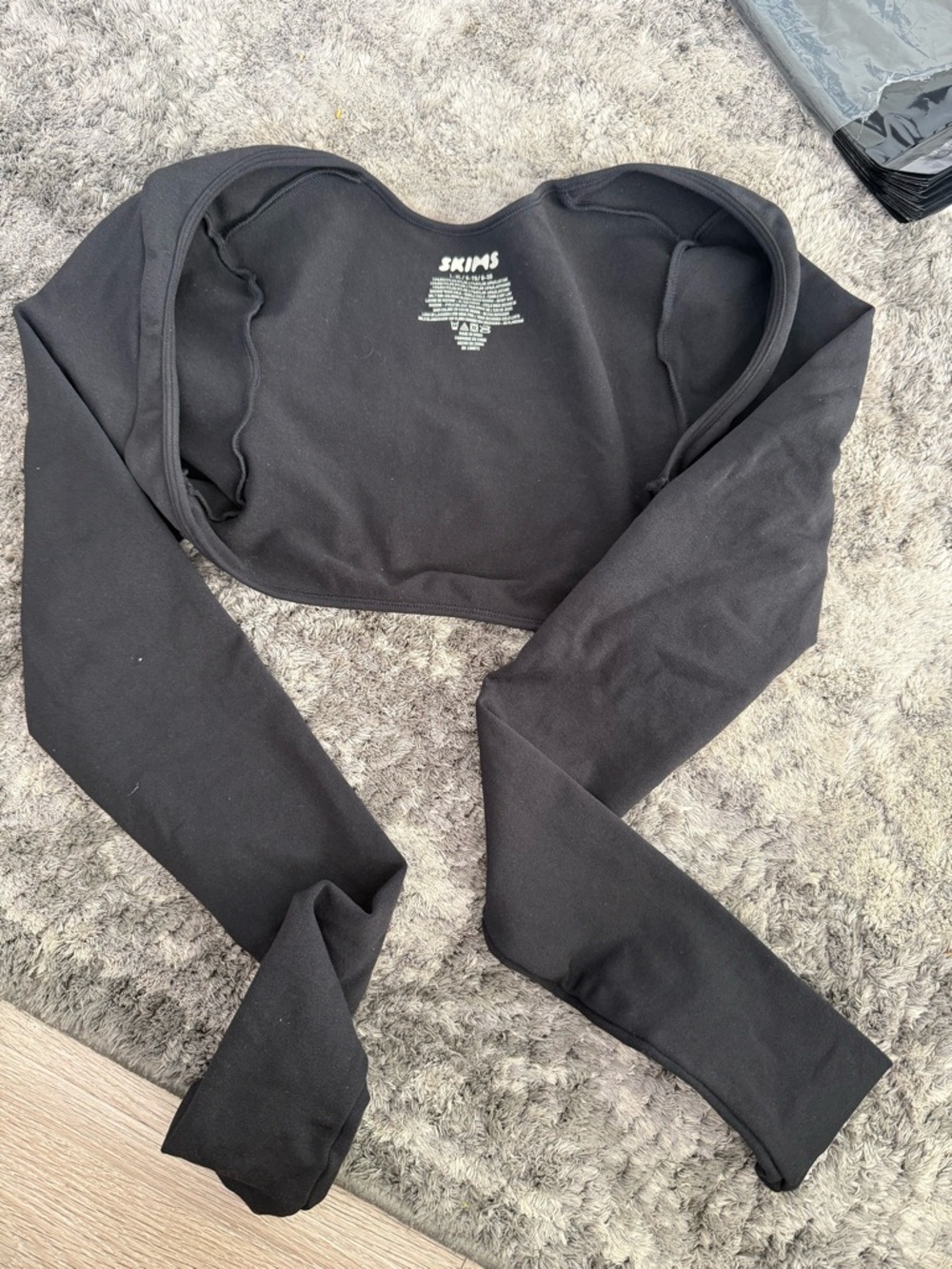 SKIMS Black Cropped Long-Sleeve Shrug